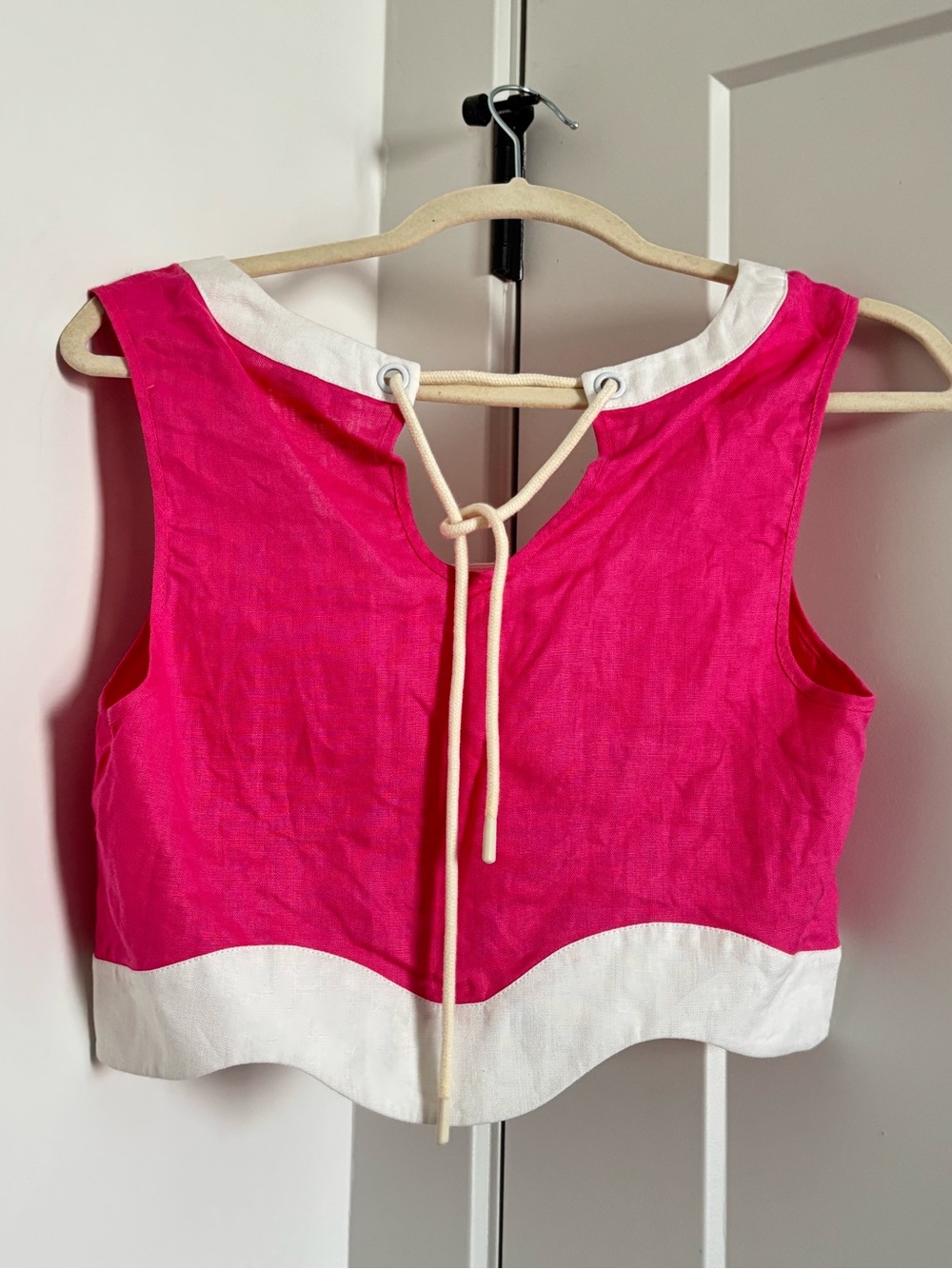 STAUD Pink and White Scalloped Hem Crop Tank - Picture 2 of 3